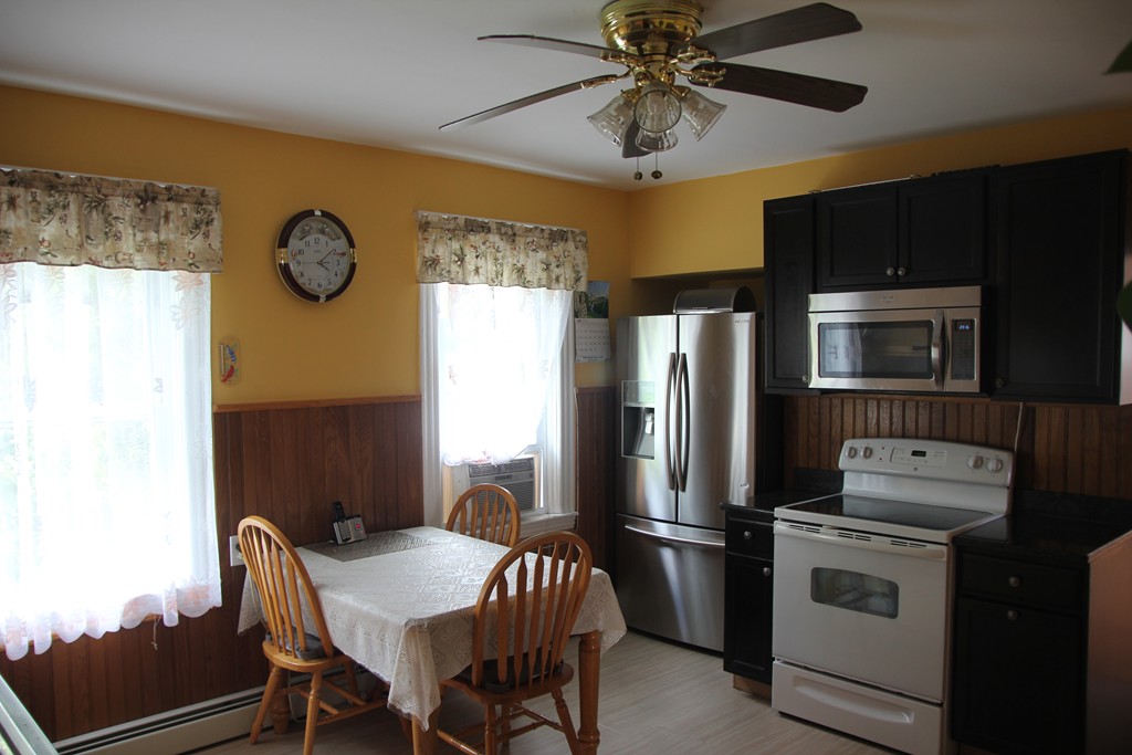 3 Gibbs Street Worcester, MA 01607 - Photo 5 of 13 Gallery Image 5