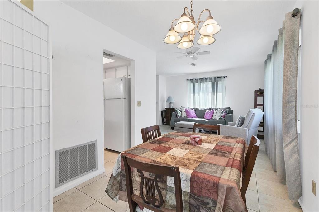 1815 Roxane Way, Unit 65 Sarasota, FL 34235 - Photo 11 of 33