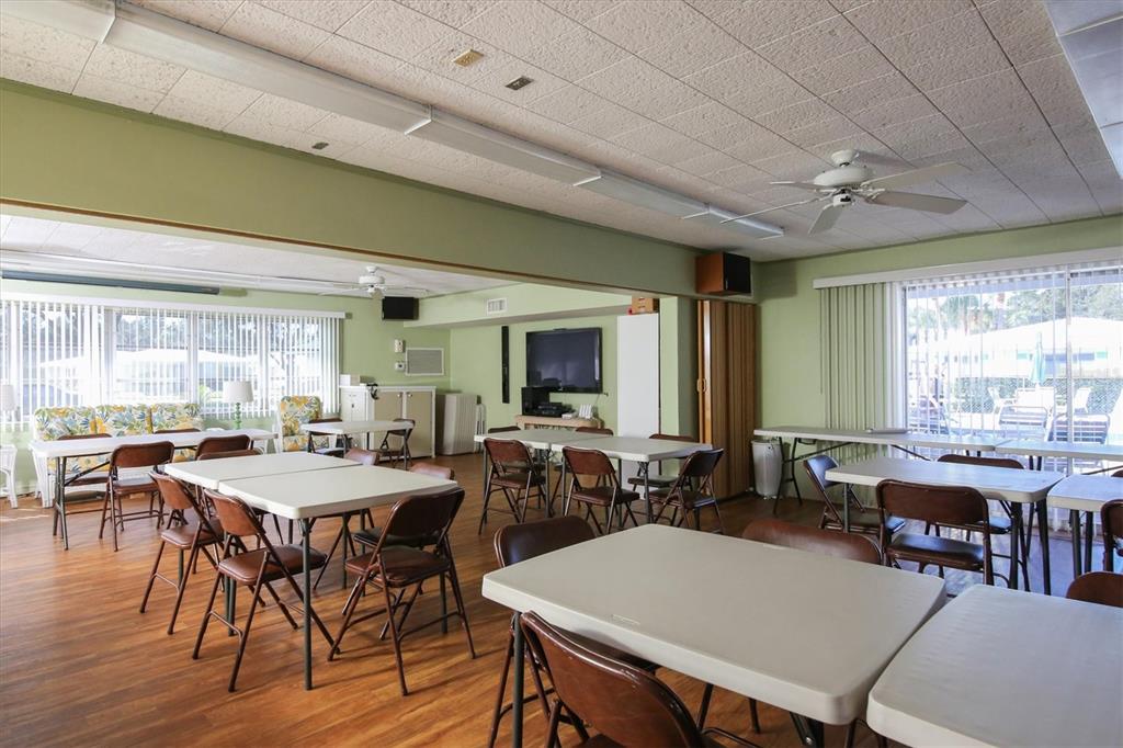 1815 Roxane Way, Unit 65 Sarasota, FL 34235 - Photo 26 of 33