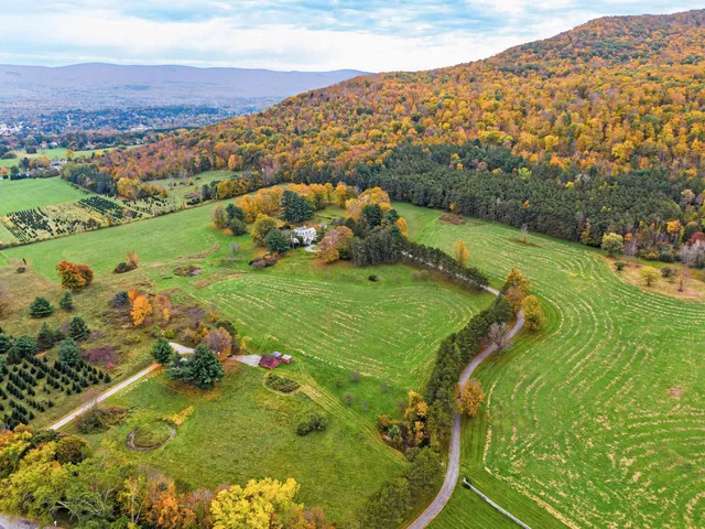 $1,950,000 | 1086 West Road, Bennington, VT 05201