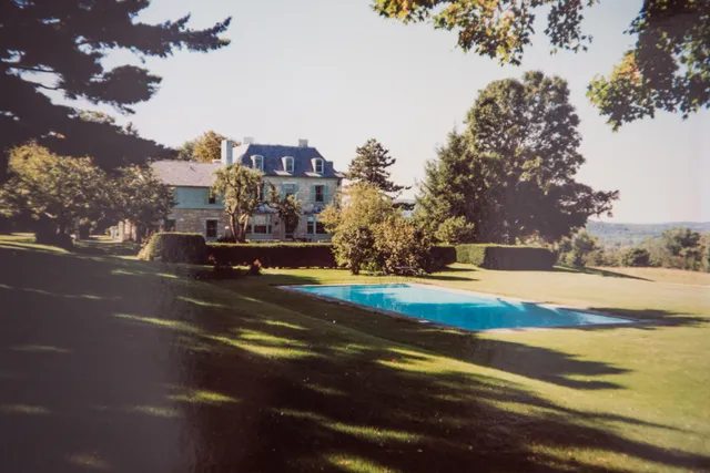 $1,950,000 | 1086 West Road, Bennington, VT 05201