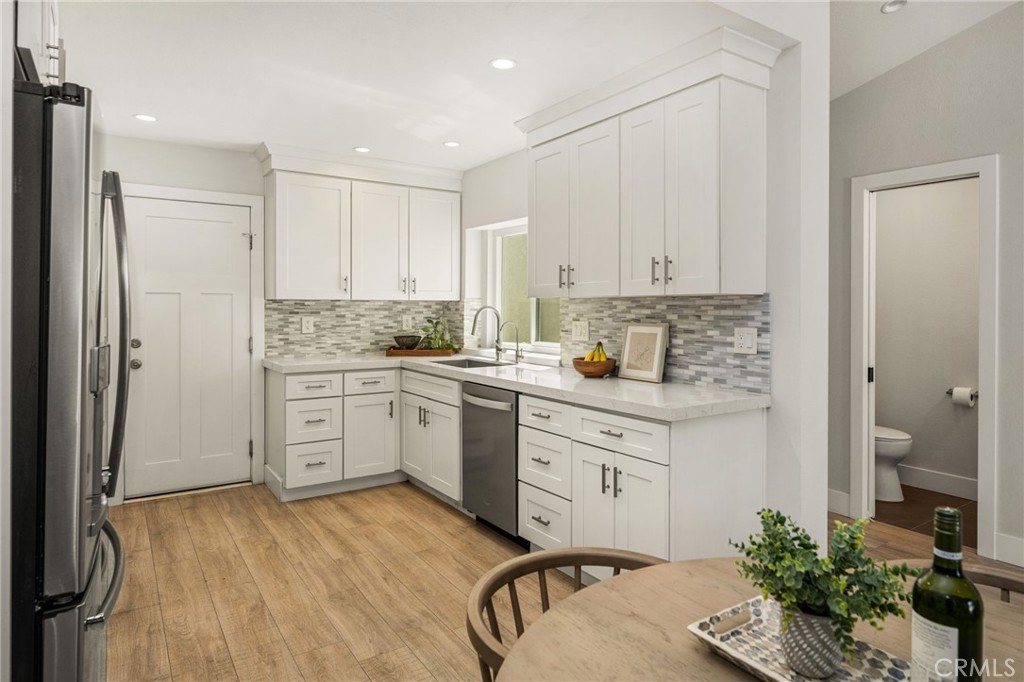 32 Acorn, Unit 15 Irvine, CA 92604 - Photo 24 of 51