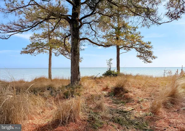 $630,000 | 15252 Lake Drive, Scotland, MD 20687