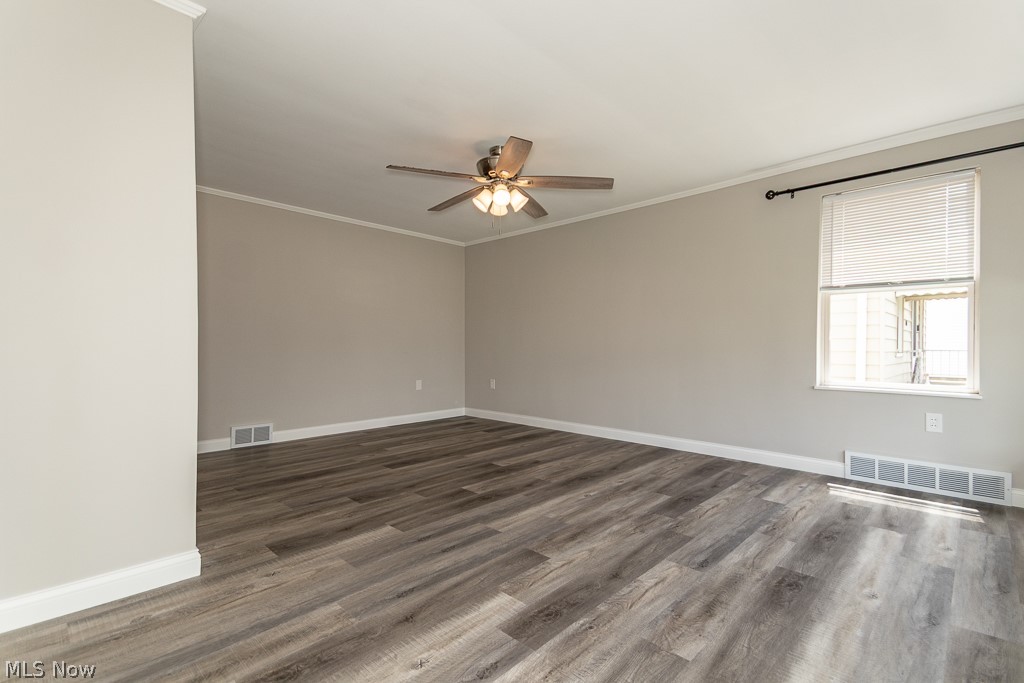 1565 Douglas Road Wickliffe, OH 44092 - Photo 8 of 48
