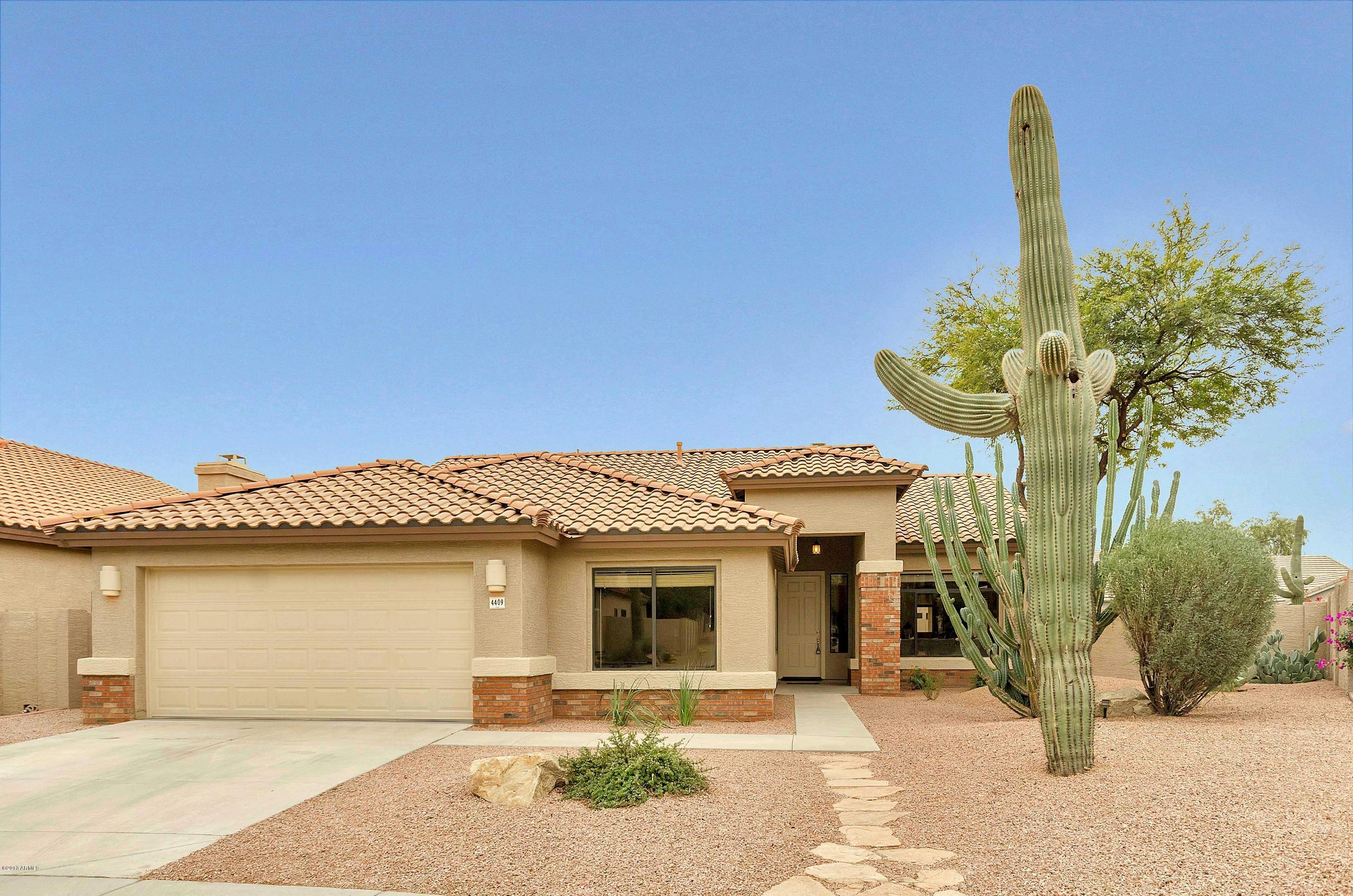 4409 East Jaeger Road Phoenix, AZ 85050 - Photo 1 of 8 19