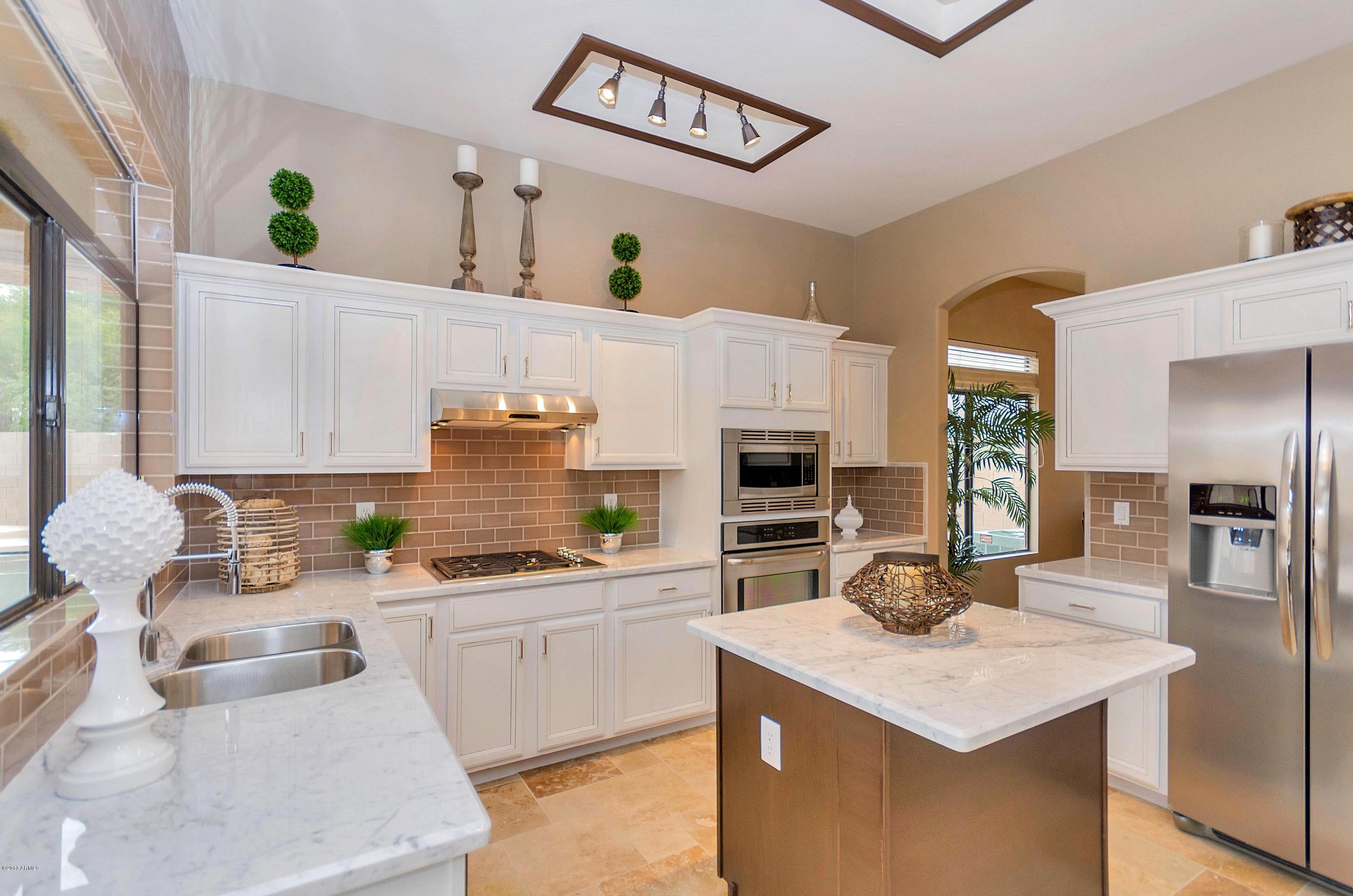 4409 East Jaeger Road Phoenix, AZ 85050 - Photo 2 of 8 1