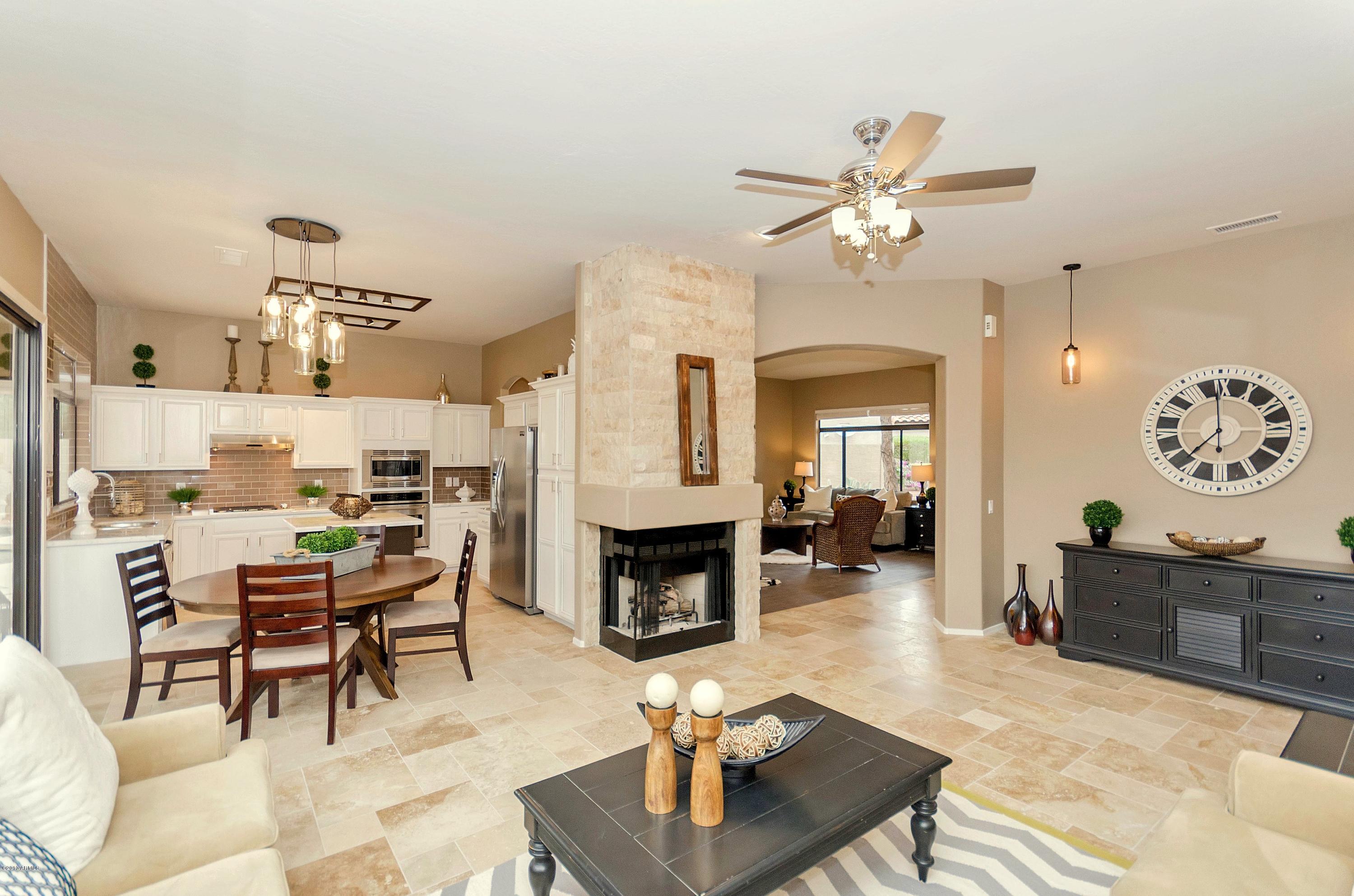 4409 East Jaeger Road Phoenix, AZ 85050 - Photo 3 of 8 2