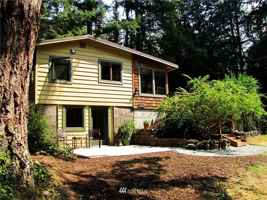 6860 Maxwelton Road Clinton, WA 98236 - Photo 17 of 25