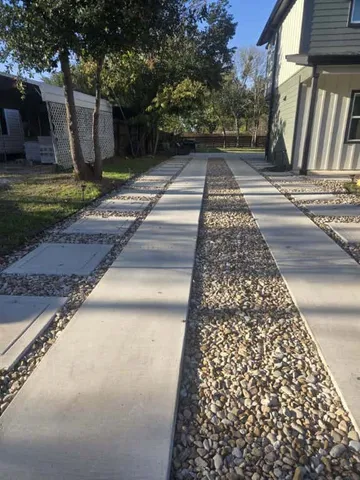 $419,000 | 724 Ramsey Avenue, Rockdale, TX 76567