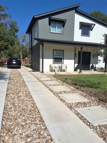 $419,000 | 724 Ramsey Avenue, Rockdale, TX 76567