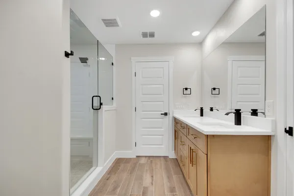 $2,400 | 346 Nene Lane, Bastrop, TX 78602