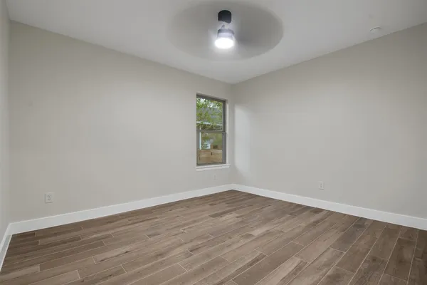 $2,400 | 346 Nene Lane, Bastrop, TX 78602