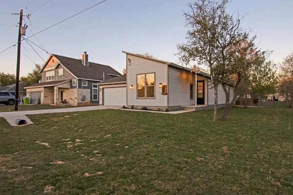 $2,400 | 346 Nene Lane, Bastrop, TX 78602