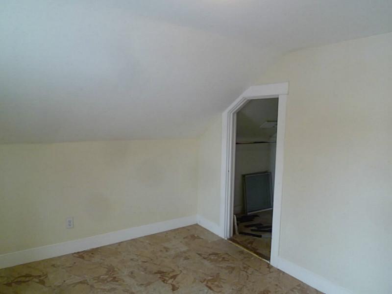 24 Prescott Hall Road Newport, RI 02840 - Photo 8 of 14 Bedroom.