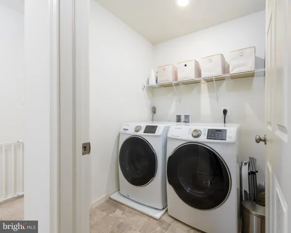 a view of a patio in back of house