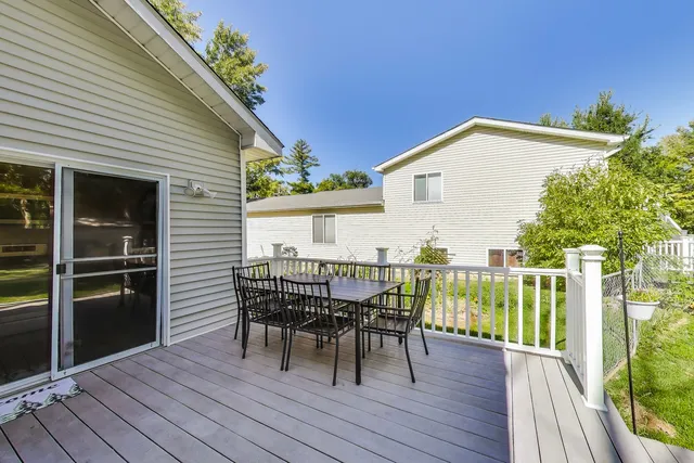 $248,000 | 35835 North Benjamin Avenue, Ingleside, IL 60041