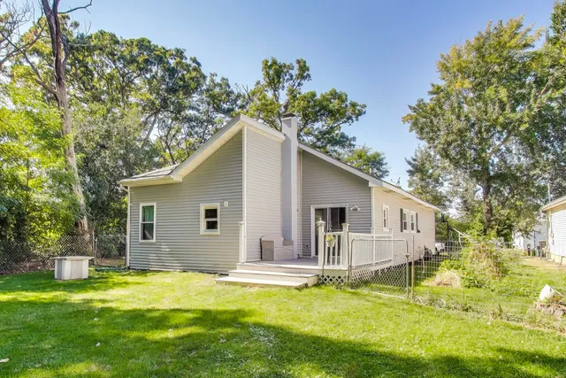 $248,000 | 35835 North Benjamin Avenue, Ingleside, IL 60041