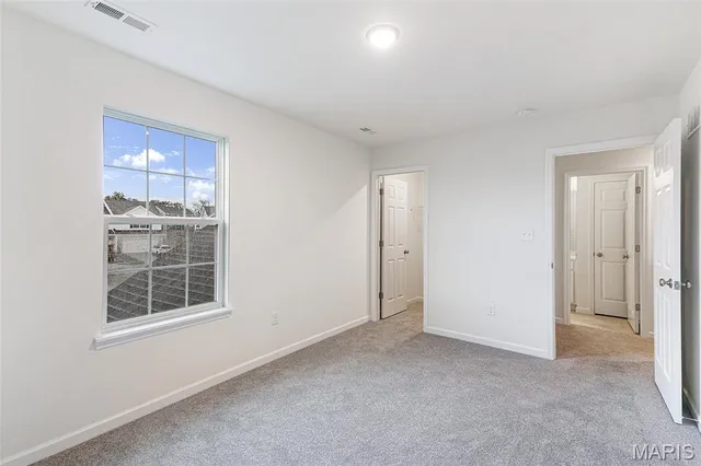 $286,042 | 718 Courtshire Crossing, Truesdale, MO 63380