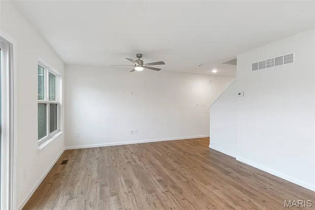 $286,042 | 718 Courtshire Crossing, Truesdale, MO 63380