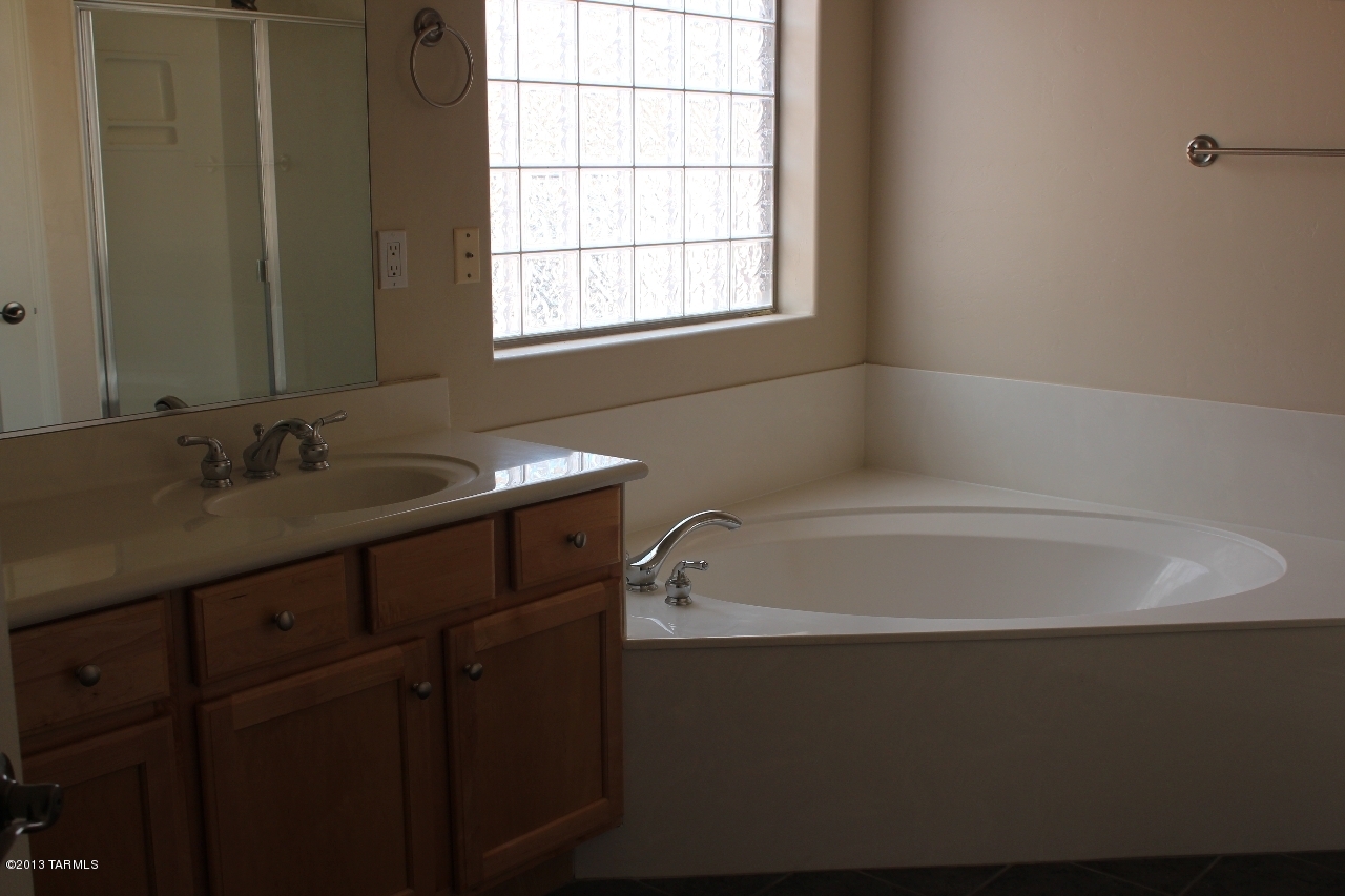 7513 West Dancing Rabbit Court Tucson, AZ 85743 - Photo 23 of 39