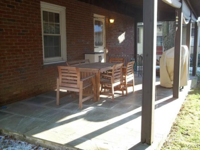 930 Easton Road Hellertown, PA 18055 - Photo 4 of 4 Gallery Image 4