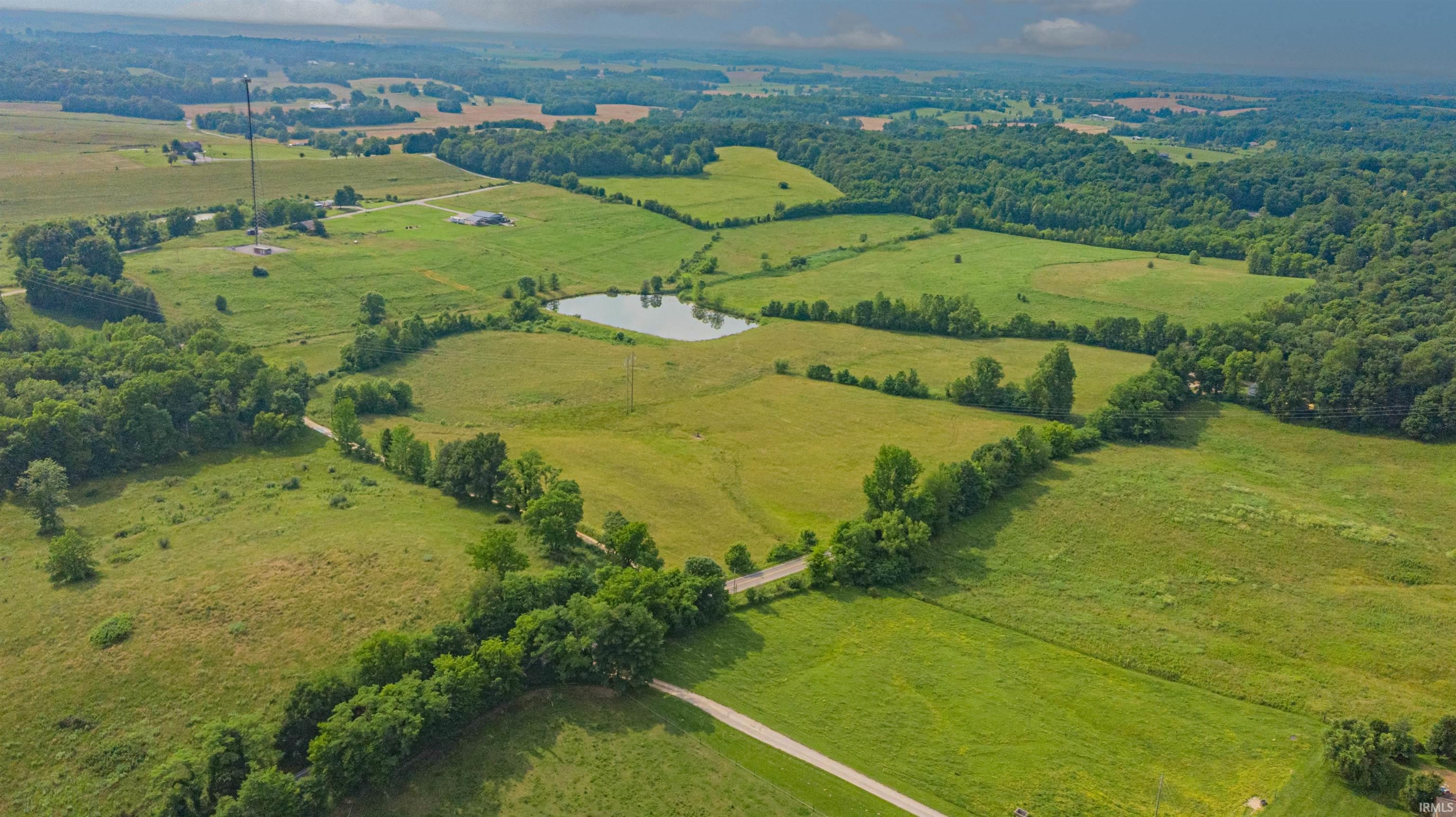 775 E Creek Evanston, IN 47531 - Photo 3 of 17