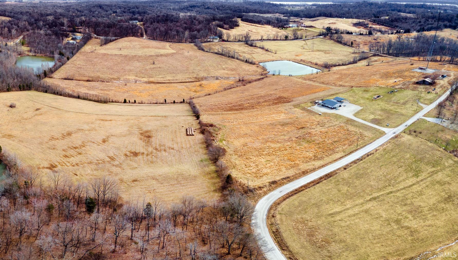 775 E Creek Evanston, IN 47531 - Photo 4 of 17
