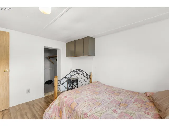 $125,000 | 1042 Cornutt Street, Myrtle Creek, OR 97457