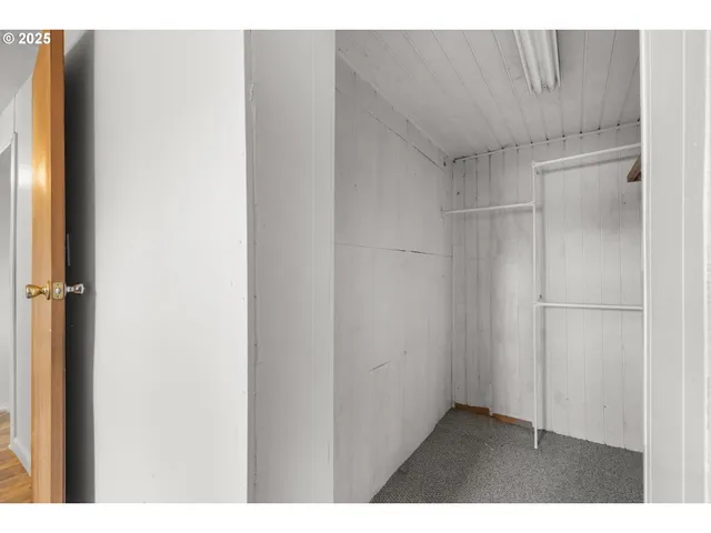 $125,000 | 1042 Cornutt Street, Myrtle Creek, OR 97457