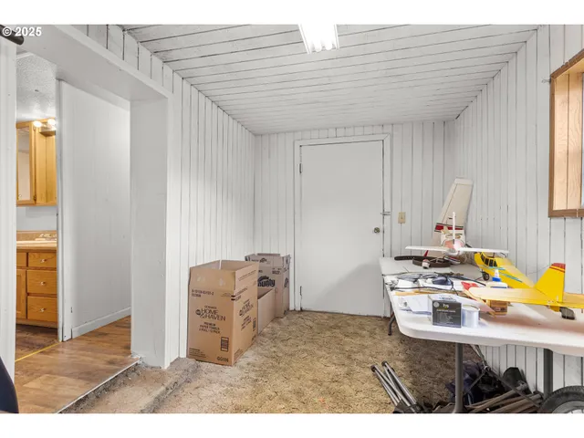 $125,000 | 1042 Cornutt Street, Myrtle Creek, OR 97457