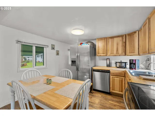 $125,000 | 1042 Cornutt Street, Myrtle Creek, OR 97457