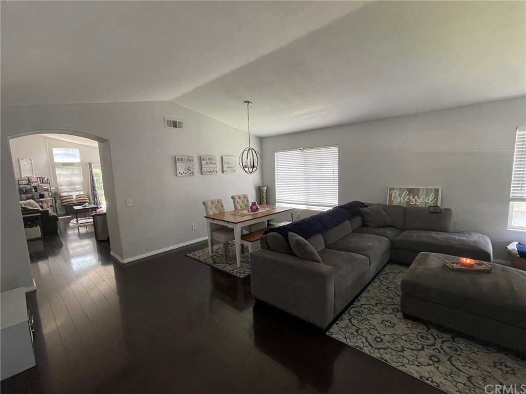 43186 Corte Argento Temecula, CA 92592 - Photo 6 of 15