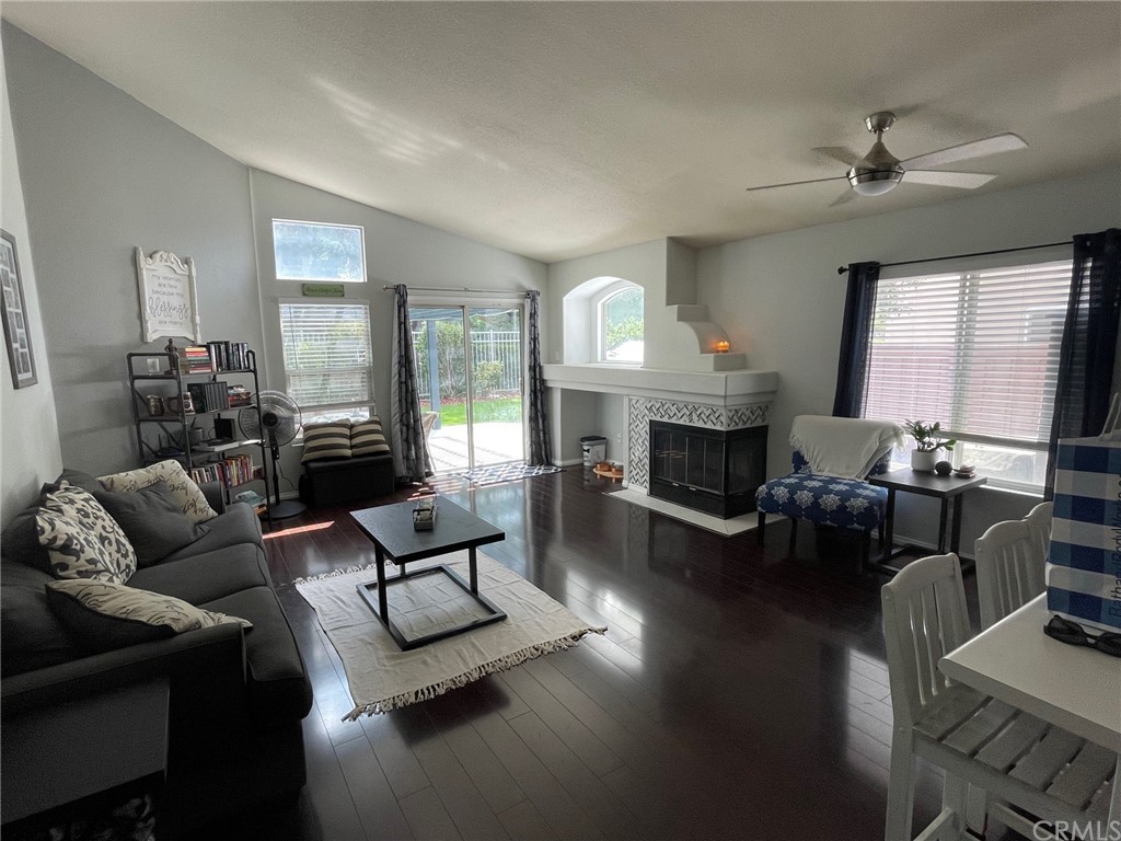 43186 Corte Argento Temecula, CA 92592 - Photo 10 of 15