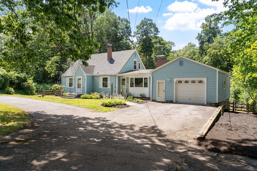 203 Center Depot Road Charlton, MA 01507 - Photo 4 of 41 Gallery Image 4