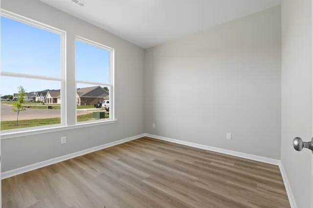 $284,900 | 28 Aurora Circle, Fayetteville, TN 37334