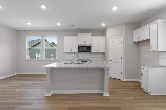 $284,900 | 28 Aurora Circle, Fayetteville, TN 37334