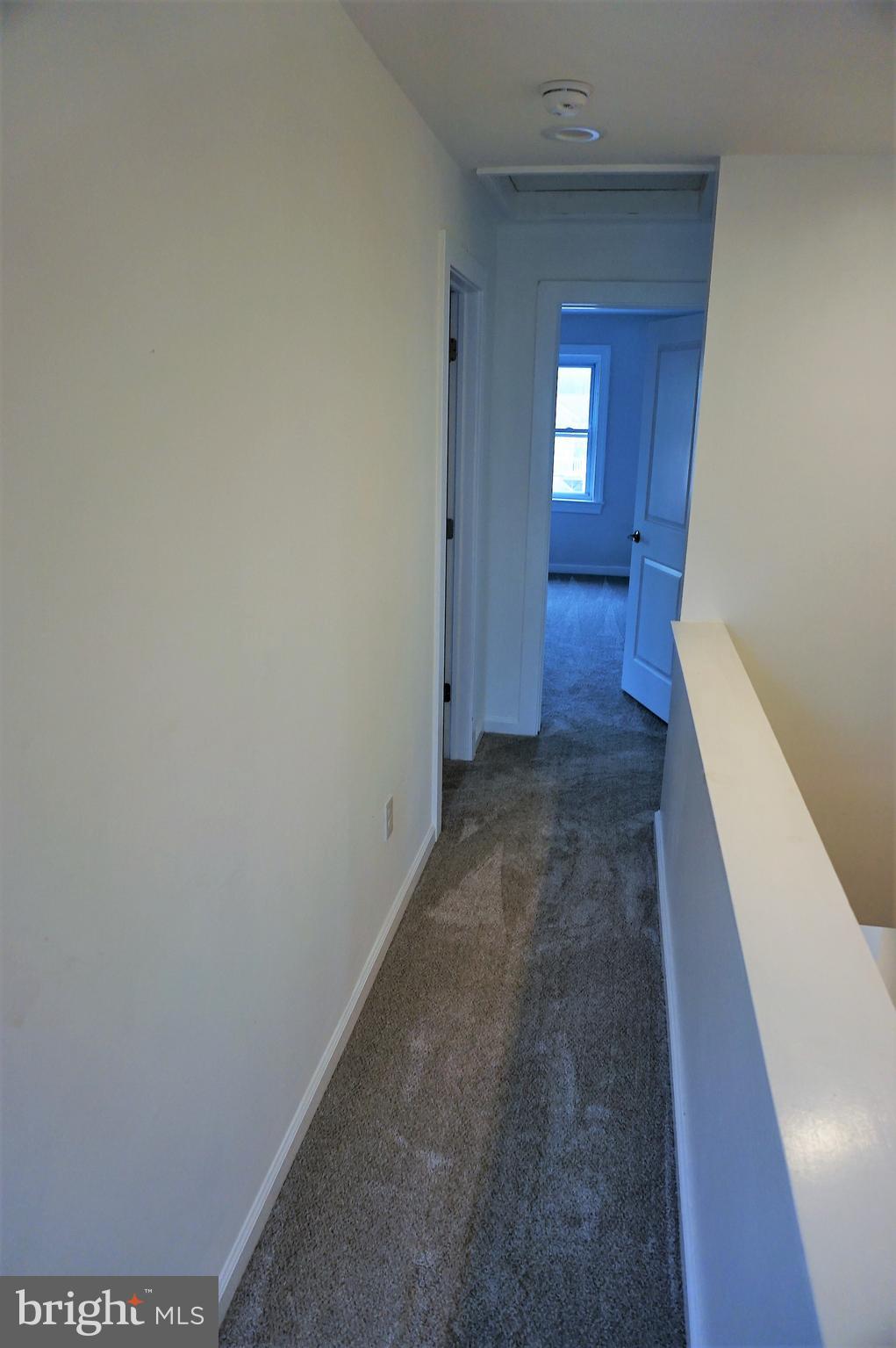 34 Landover Road Lawrence Township, NJ 08648 - Photo 24 of 32 2nd Floor Hallway