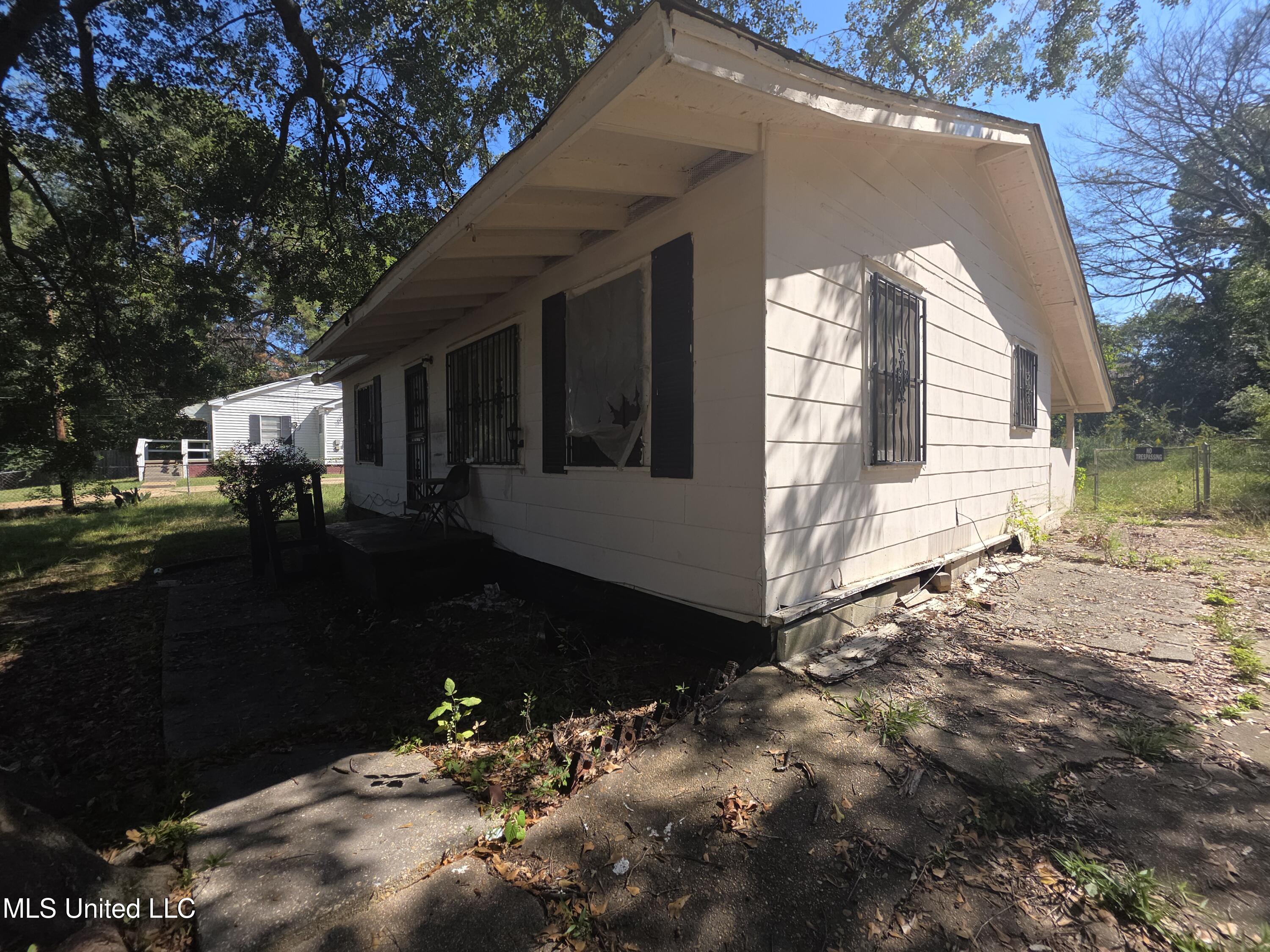 5063 Sharp Street Jackson, MS 39209 - Photo 2 of 6 17945
