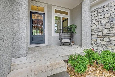 $1,275,000 | 770 Suffolk Drive, Loch Lloyd, MO 64012