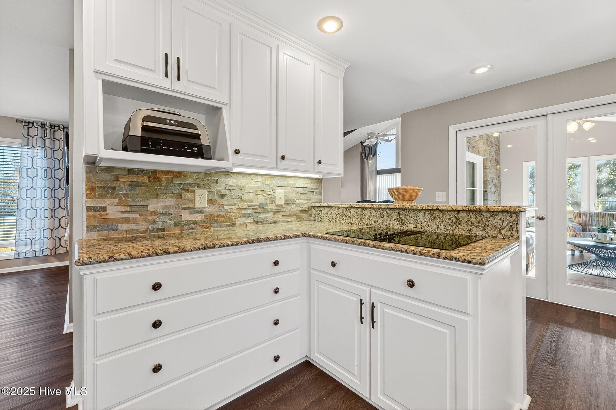 329 Ditchbank Road Goldsboro, NC 27534 - Photo 17 of 73 Kitchen