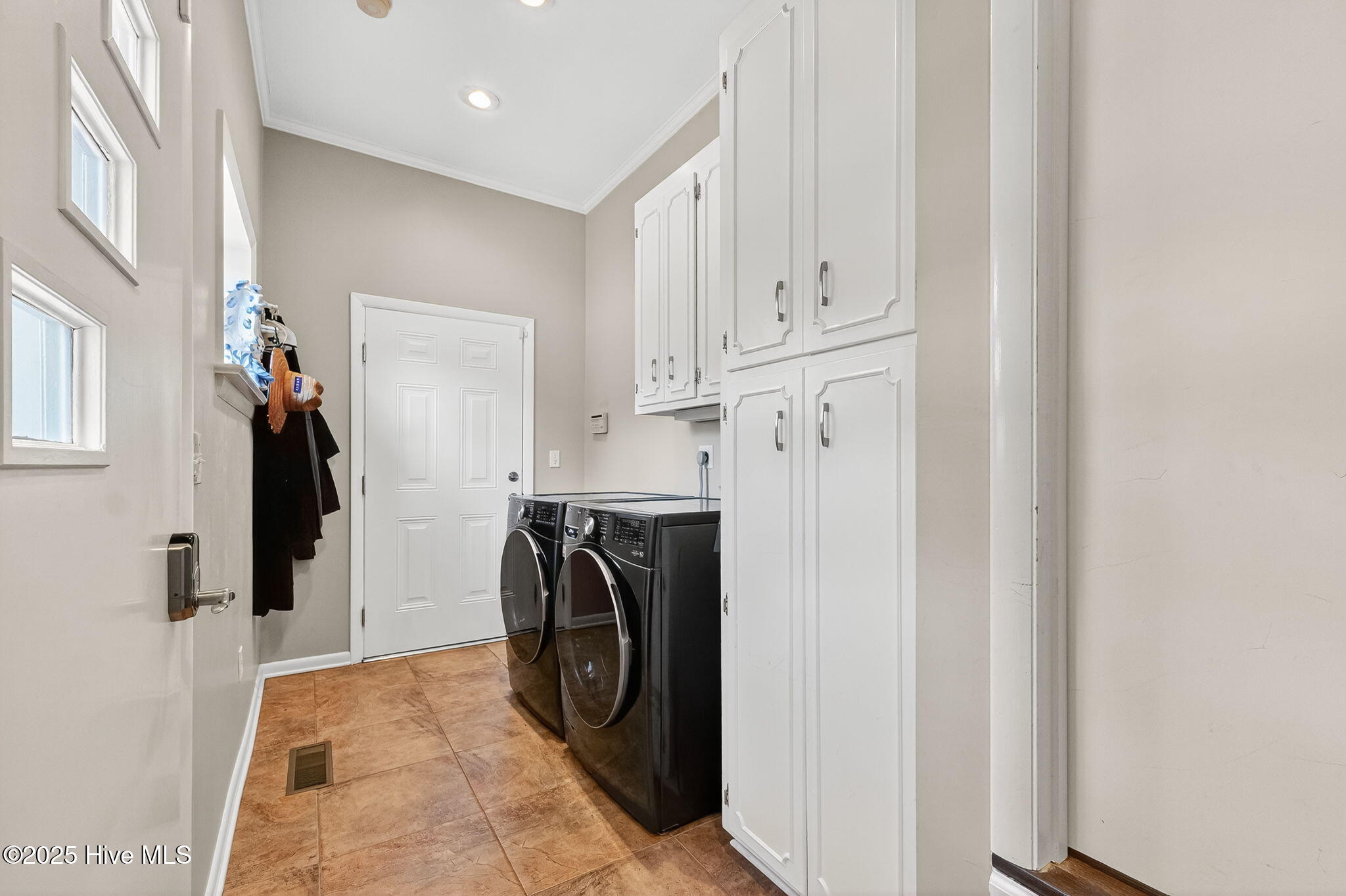329 Ditchbank Road Goldsboro, NC 27534 - Photo 36 of 73 Laundry Room