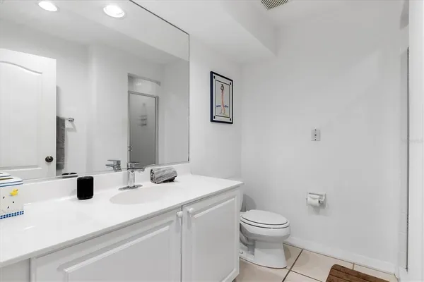 $4,200 | 3803 54th Drive West, Unit 202, Bradenton, FL 34210