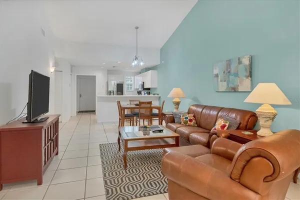 $4,200 | 3803 54th Drive West, Unit 202, Bradenton, FL 34210