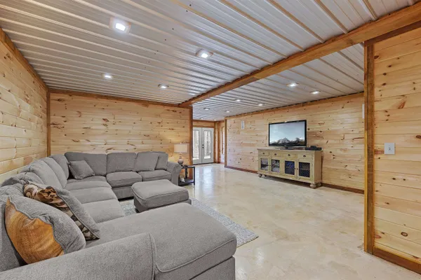 $524,900 | 3 Sandy Creek Drive, Iuka, MS 38852