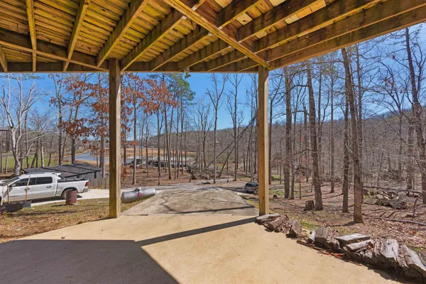 $524,900 | 3 Sandy Creek Drive, Iuka, MS 38852