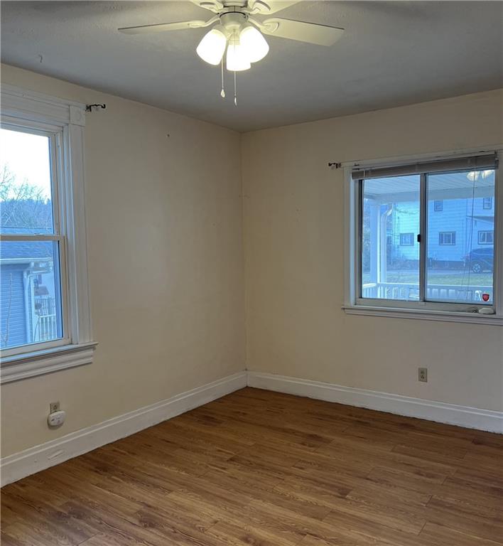 421 Butler Street Springdale, PA 15144 - Photo 7 of 30 Gallery Image 7