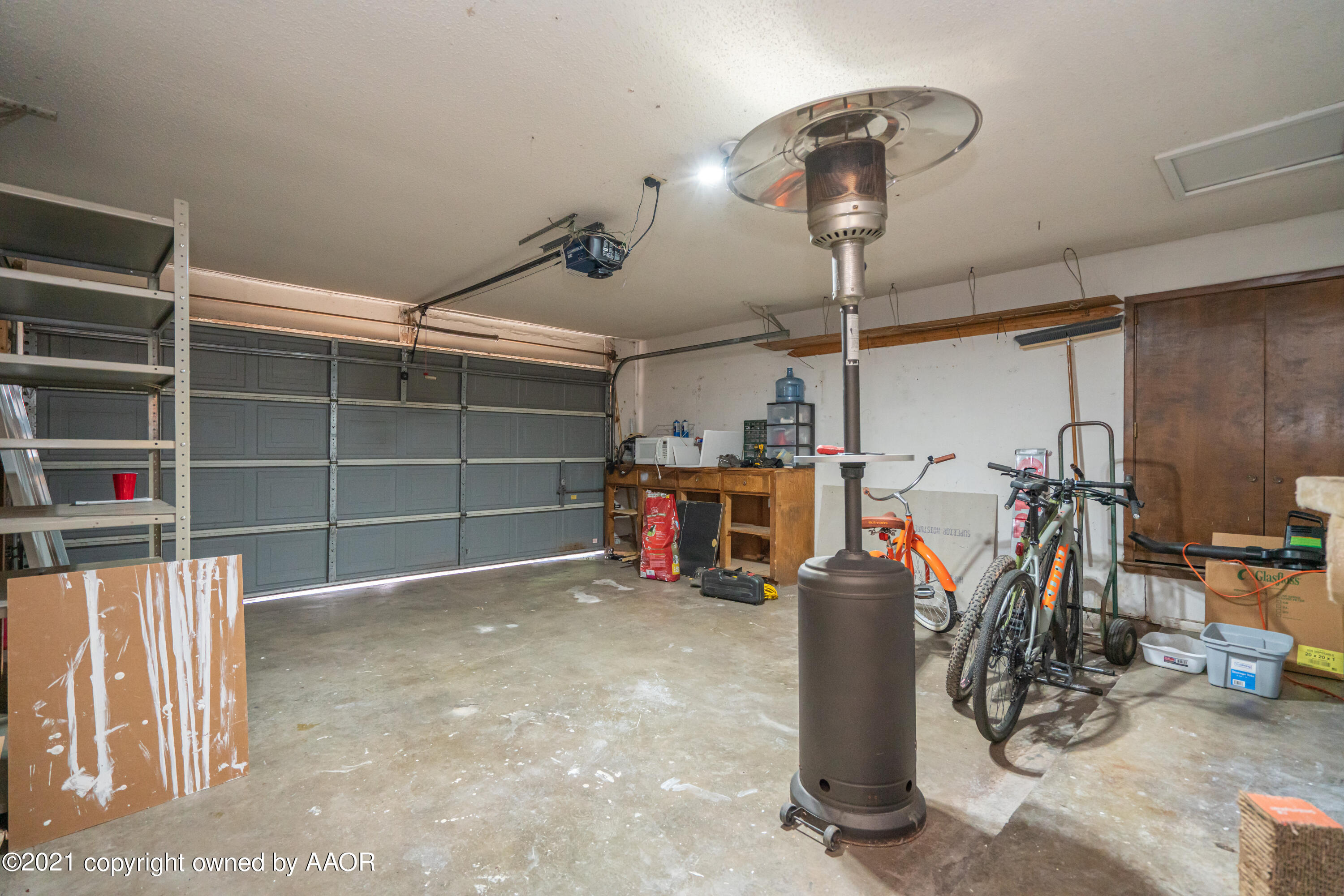 5308 Hillside Road Amarillo, TX 79109 - Photo 21 of 23 a view of a room with gym equipment