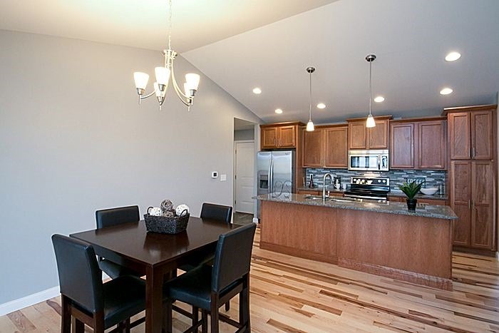 908 Wood Lily Road Solon, IA 52333 - Photo 9 of 25 Gallery Image 9