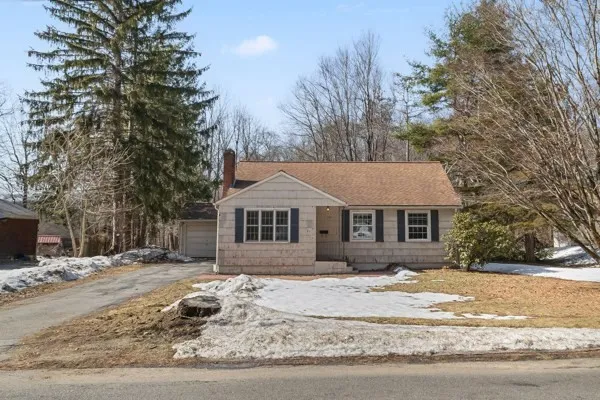 $299,000 | 120 Pine Street, Leicester, MA 01524
