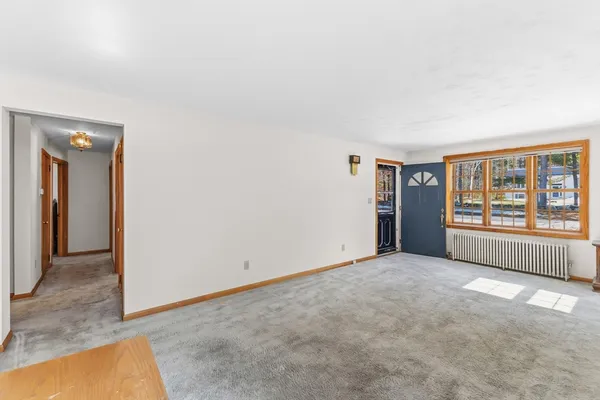 $299,000 | 120 Pine Street, Leicester, MA 01524